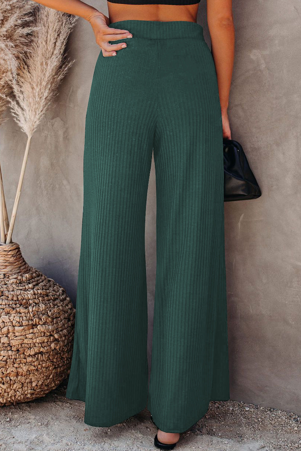 Pantalones de tiro alto y pierna ancha de punto acanalado verde